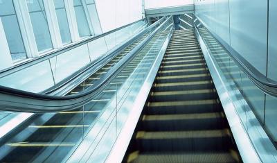 電梯設(shè)備回收